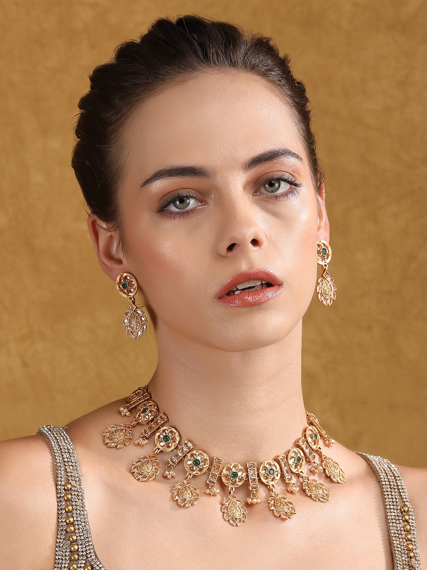 Oxidized Gold-Plated Necklace Set with Intricate Detailing