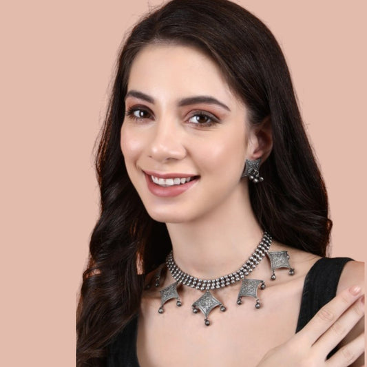 Silver Toned Silver Plated Oxidised German Silver Jewellery Set