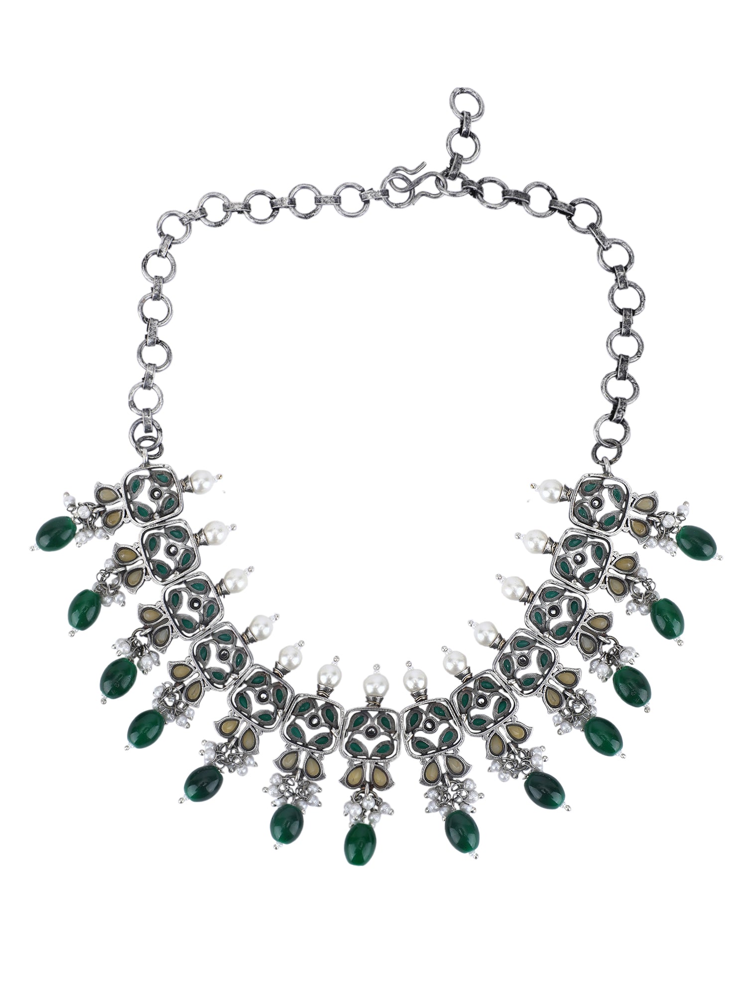 choker necklace